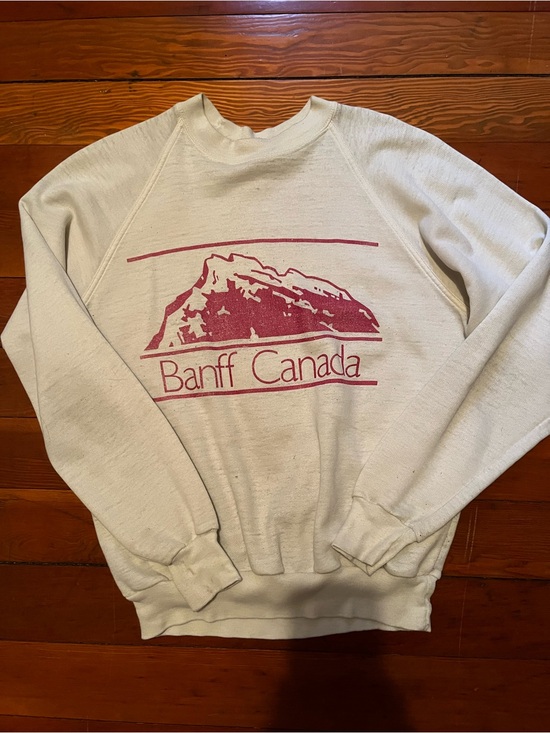 Vintage Sweaters - Vintage Banff Crewneck